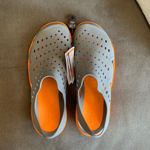Swiftwater Wave Crocs NWT